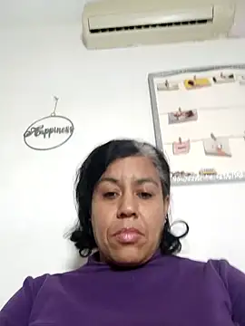 Snapshot of Molly_newman6 chatting on December 14, 6:13 pm Molly newman6 online show from December 14, 6:13 pm