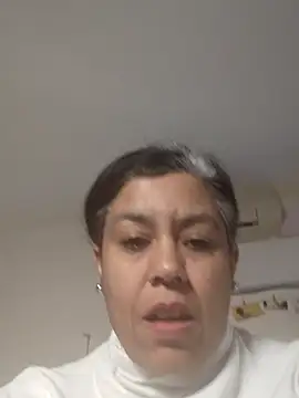 Molly newman6 online show from February 7, 1:30 pm