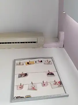 Snapshot of Molly_newman6 chatting on November 9, 4:00 pm Molly newman6 online show from November 9, 4:00 pm