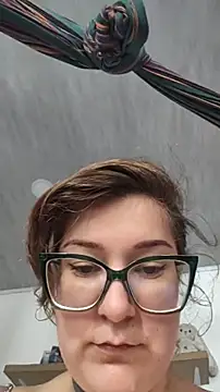 HunnyyLove online show from April 13, 5:06 pm