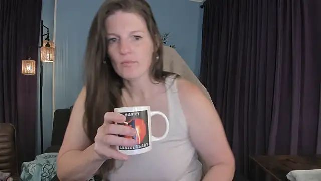 Snapshot of Kelly_Carolina chatting on June 4, 11:48 am Kelly Carolina online show from June 4, 11:48 am