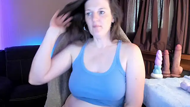 Kelly Carolina online show from October 6, 6:52 pm