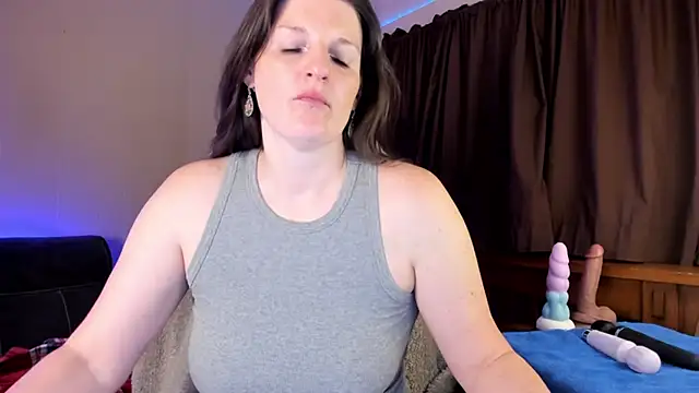 Kelly Carolina online show from November 27, 10:59 am