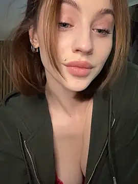 Camilla Railian online show from October 29, 4:28 pm