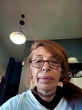 FrozenWaffle online show from April 10, 4:47 pm