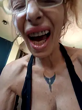 FrozenWaffle online show from January 14, 3:26 pm