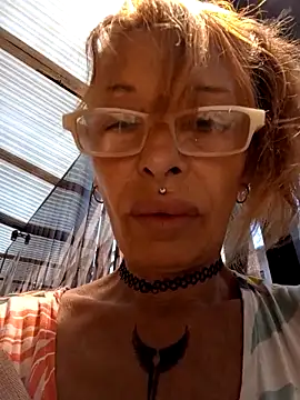 FrozenWaffle online show from November 25, 3:23 pm