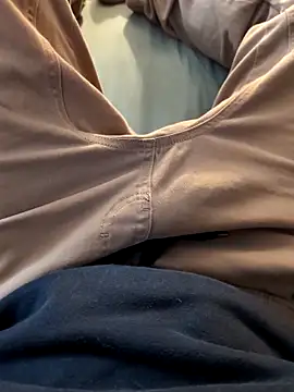 MrandMrsHaze online show from December 17, 3:50 pm