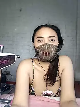  Shimmerlyn  online show from February 7, 6:32 am