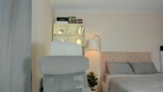 Snapshot of JohannaRodriguez69 chatting on October 23, 2:43 am JohannaRodriguez69 online show from October 23, 2:43 am