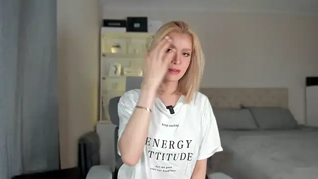 Snapshot of JohannaRodriguez69 chatting on November 7, 1:10 am JohannaRodriguez69 online show from November 7, 1:10 am