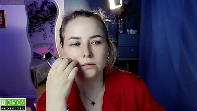 Snapshot of Mira_Mermayd chatting on June 17, 1:05 am Mira Mermayd online show from June 17, 1:05 am