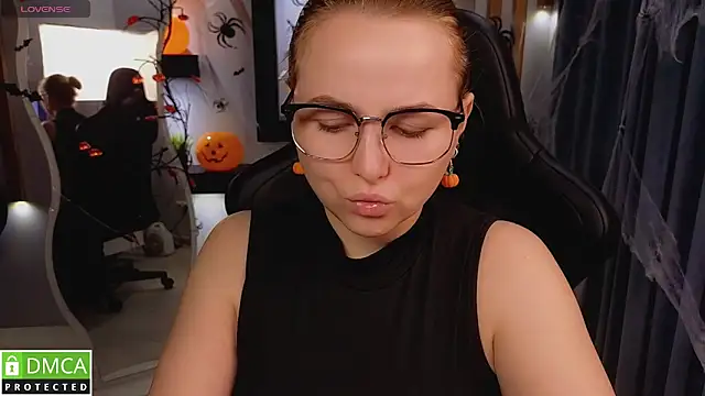 Mira Mermayd online show from October 27, 8:15 am