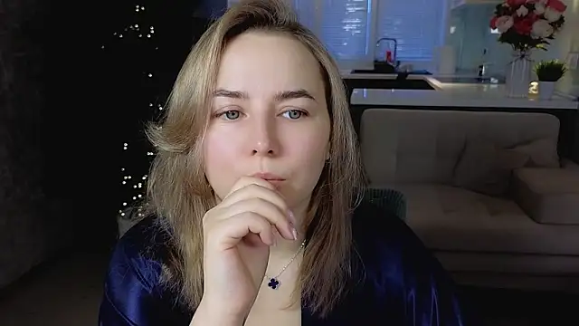 Mira Mermayd online show from March 6, 1:11 am