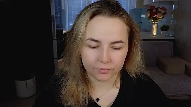 Mira Mermayd online show from April 12, 1:31 am