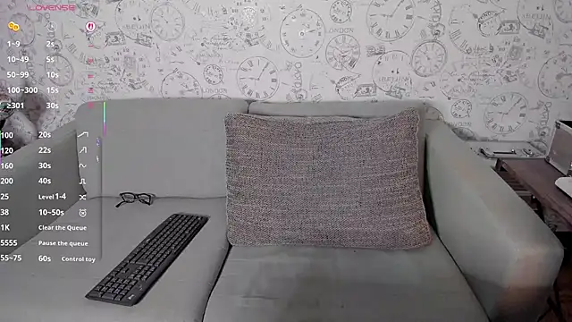 LondonBadGirl online show from November 17, 7:51 pm