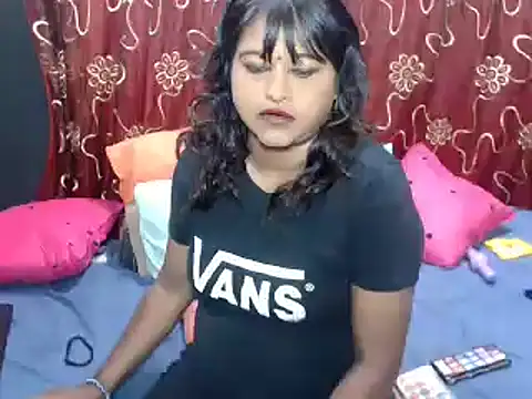 indian glitter online show from December 2, 12:29 pm