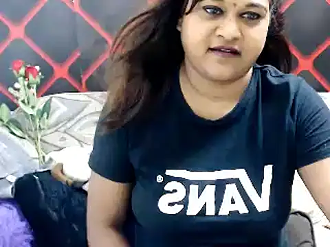 Snapshot of indian_glitter chatting on March 20, 6:20 pm indian glitter online show from March 20, 6:20 pm