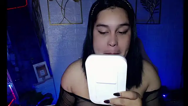 Snapshot of Hardcore_Tgirl chatting on September 17, 11:18 pm Hardcore Tgirl online show from September 17, 11:18 pm