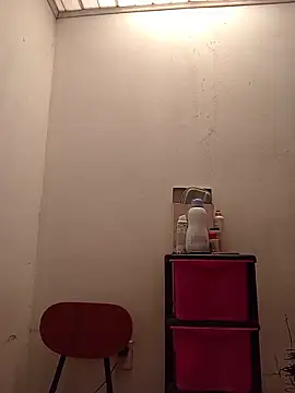 Karmakuro online show from February 18, 5:31 pm