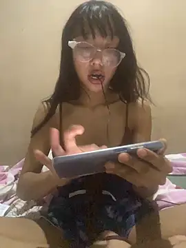 Karmakuro online show from December 18, 10:24 pm