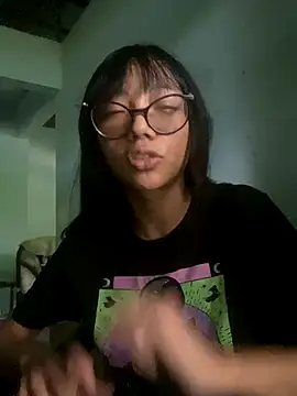 Karmakuro online show from September 15, 7:58 pm