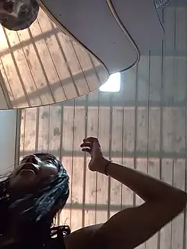 Karmakuro online show from February 21, 3:03 pm