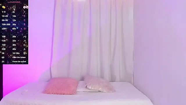 VioletaSotter online show from March 8, 12:30 pm