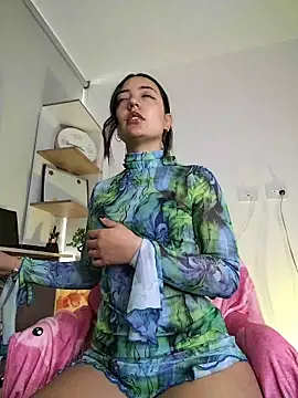 amycute  online show from February 12, 3:23 pm