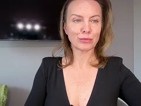 RachellAmazing online show from October 2, 12:19 pm