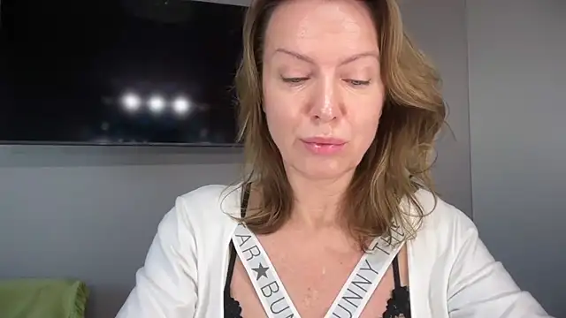 RachellAmazing online show from October 7, 6:14 am