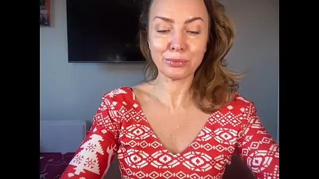 Snapshot of RachellAmazing chatting on December 16, 1:15 pm RachellAmazing online show from December 16, 1:15 pm