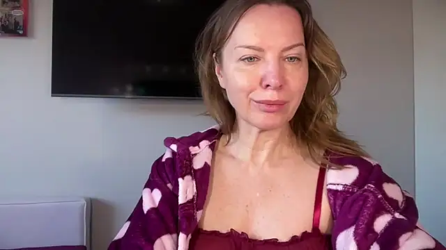 RachellAmazing online show from May 3, 6:29 am