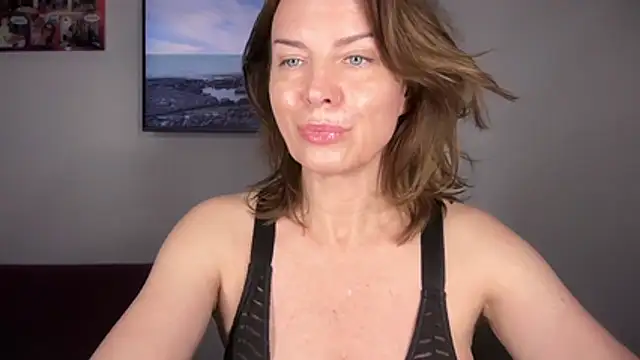 RachellAmazing online show from July 3, 8:15 pm