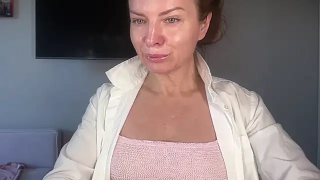 RachellAmazing online show from July 18, 6:55 am