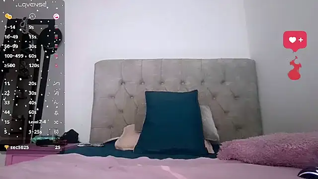 emily rosse09 online show from November 5, 11:52 pm