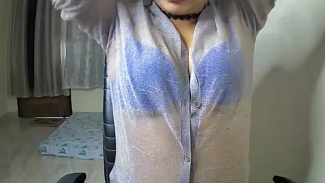 Snapshot of avav_love chatting on July 12, 12:50 pm avav love online show from July 12, 12:50 pm