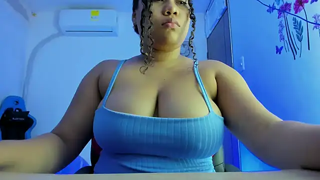 Lunastar02 online show from February 23, 8:20 pm