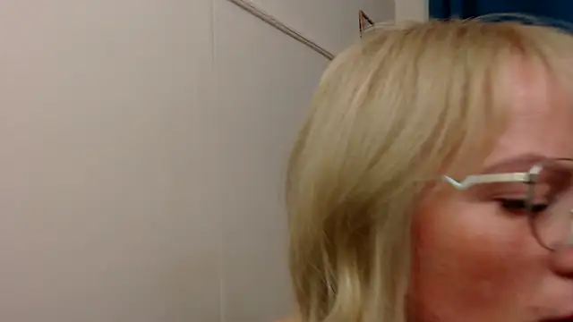 Snapshot of Scotty_Hottie chatting on July 15, 11:45 pm Scotty Hottie online show from July 15, 11:45 pm