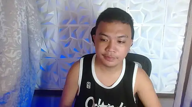 xsweetasian69x online show from March 18, 7:22 pm