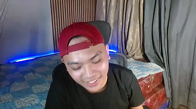 xsweetasian69x online show from January 14, 4:39 pm