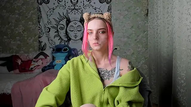 Cutie Adelia online show from March 6, 12:30 pm