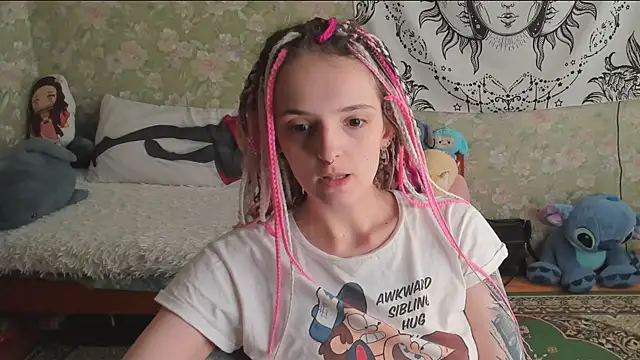 Snapshot of Cutie_Adelia chatting on July 9, 10:15 am Cutie Adelia online show from July 9, 10:15 am