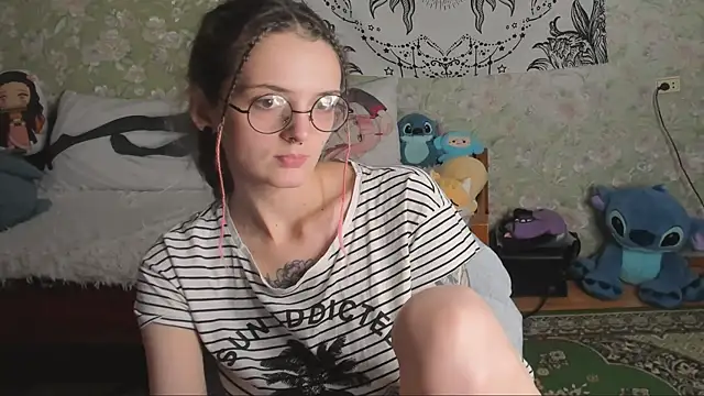 Cutie Adelia online show from November 24, 12:49 pm
