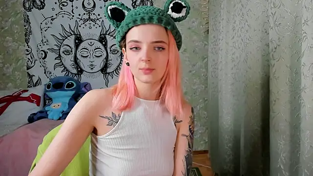 Cutie Adelia online show from January 31, 11:56 am