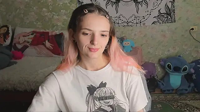 Cutie Adelia online show from October 8, 8:38 am