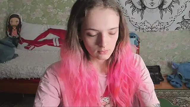 Cutie Adelia online show from March 10, 10:08 am