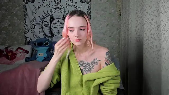 Cutie Adelia online show from February 11, 12:58 pm