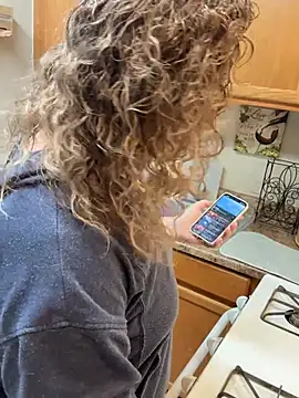 AuroraSummers online show from February 10, 4:28 pm