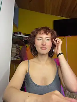 Snapshot of bellaa-w chatting on July 30, 12:43 am bellaa-w online show from July 30, 12:43 am